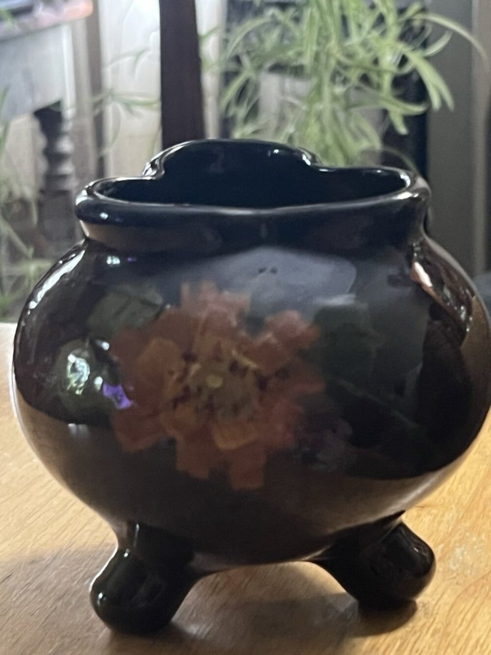 1890 Weller Pottery Louwelsa #589 Semi-Circle Seal DIANTHUS 3-Footed 4" Vase EUC